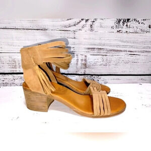 Cato Ankle Strap Heeled Sandal in Tan with Tassel Strappy size 8